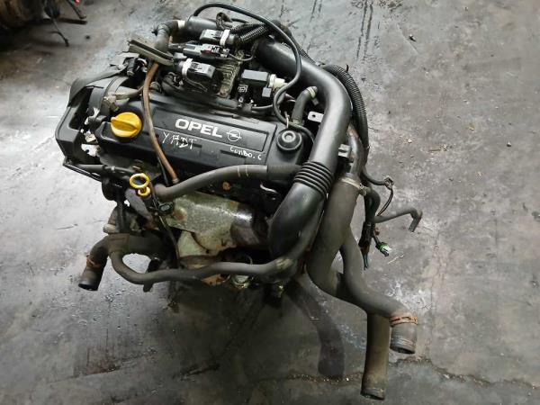 MOTEUR OPEL 1.7CDTI CODE Y17DT - Vue 1
